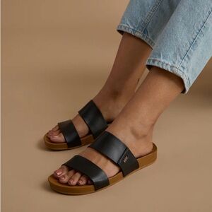 Reef Black and Brown Women's Sandals